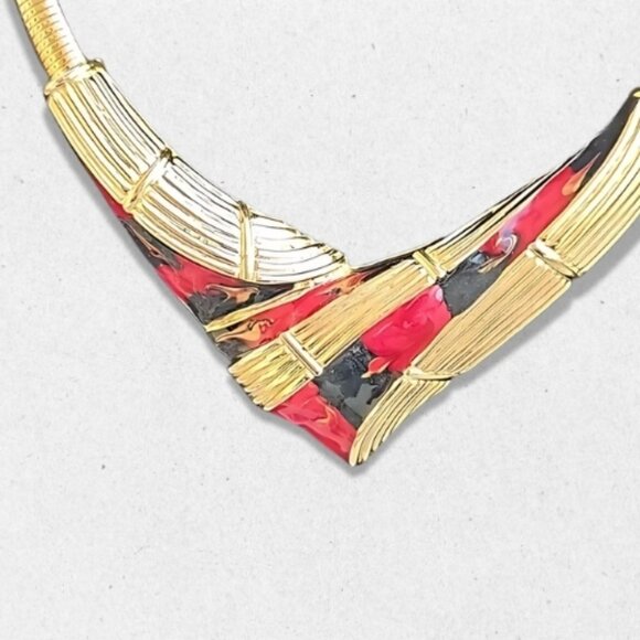 Gold Tone Snake Chain Collar Necklace V-Shaped Centerpiece Red/Blue Women's OS - Picture 2 of 4